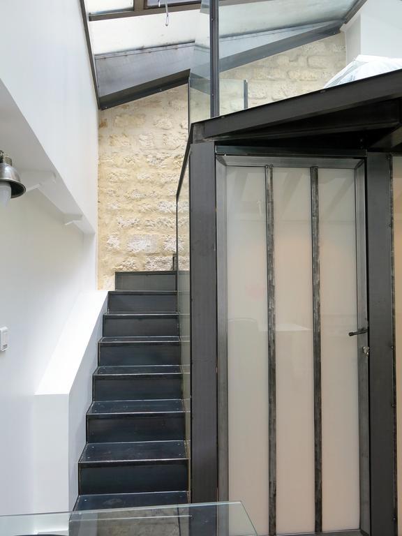 Loft Marais Sebastopol Citycosy * Parijs